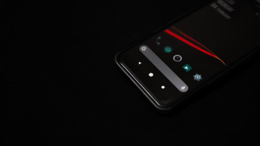 Image by Shantum Singh used under the Pexels license (https://www.pexels.com/photo/4k-wallpaper-amoled-asus-black-2505367/)