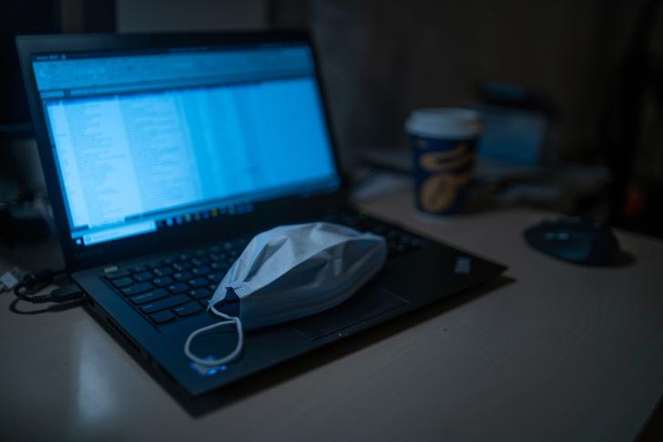 Photo : Dimitri Karastelev sur Unsplash (https://unsplash.com/photos/0hO1QgI1H8g)